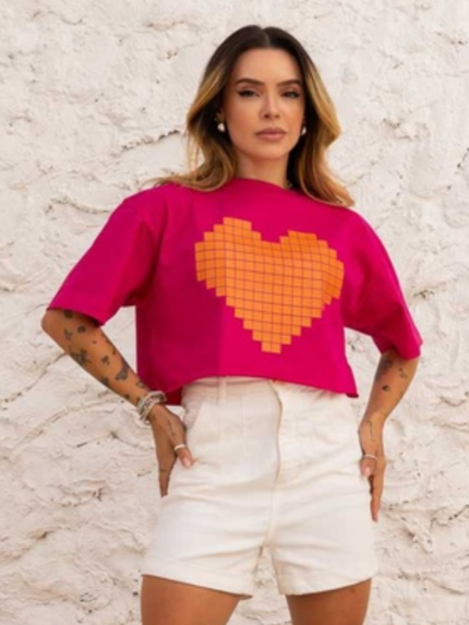 Cropped Oversize Coração Pixelado